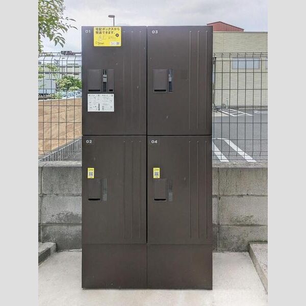 CREA LAKE 宅配ボックス