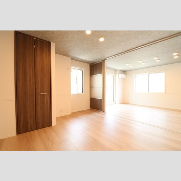 グローブ(Grove)203号室 洋室