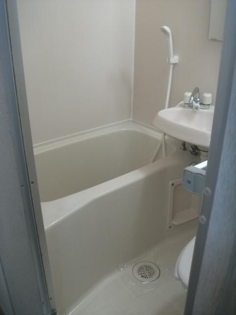 アルカディア中野 玄関