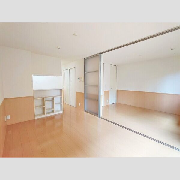 グリーンパレス103号室 LDK10.5帖