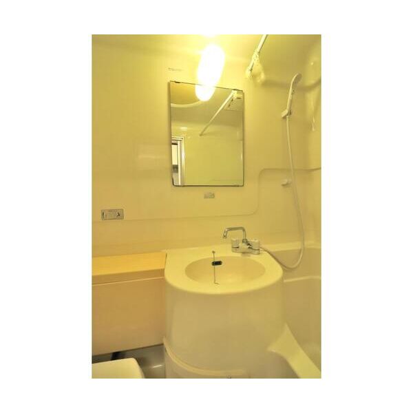 大蔵台ハイツ106号室 同建物別部屋の参考画像