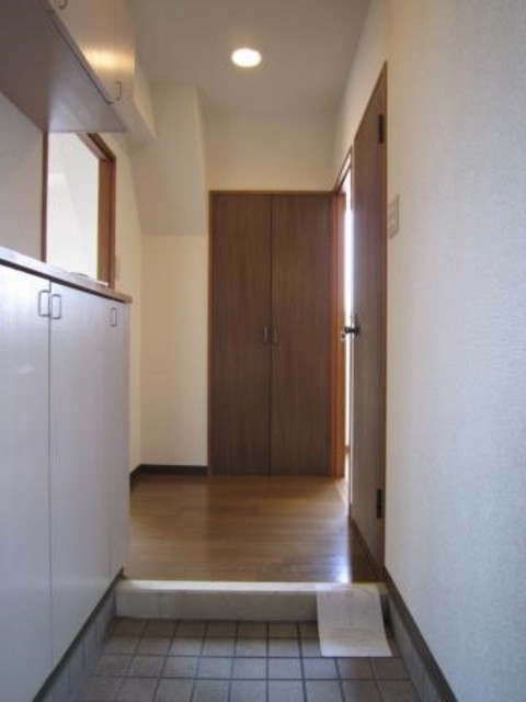 オータクロア0501号室 玄関