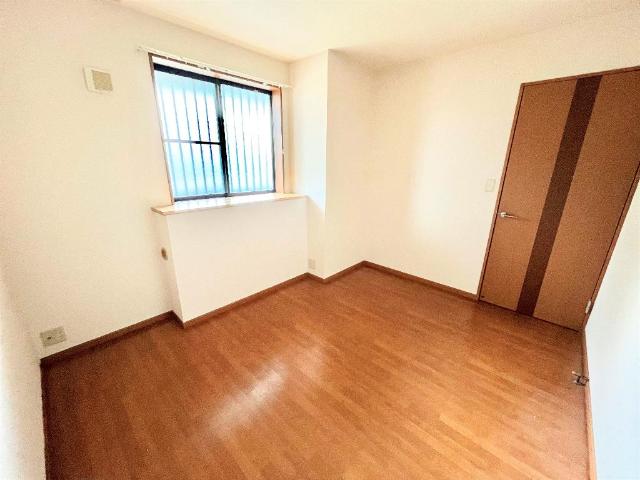 プレッソリーバ 洋室②