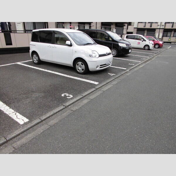 ルミエール　A・B 駐車場(空き区画はご確認ください)