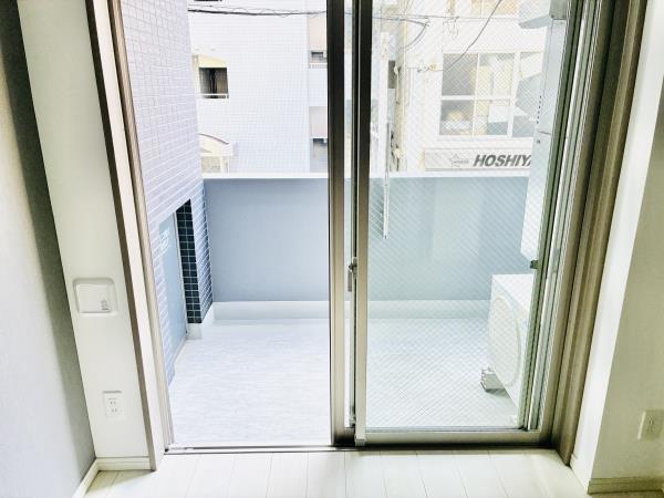 Ｄ’ｓ　ＶＡＲＩＥ三ノ輪レジデンス2階 リビング