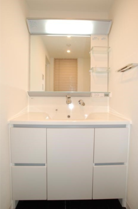 ステージファースト上落合 洗面