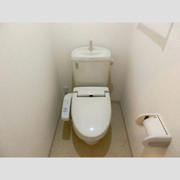 ラプランタン　B101号室 温水洗浄暖房便座