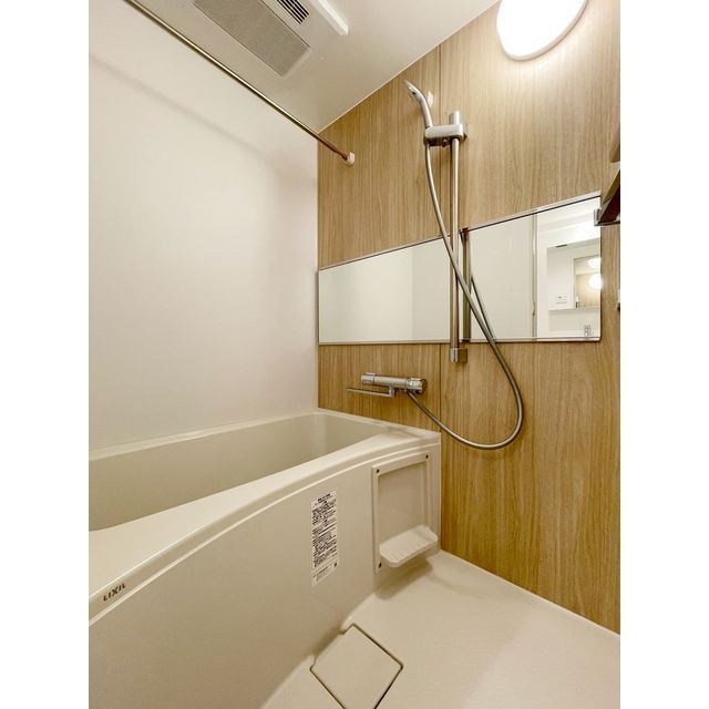 グランパセオ代々木上原0104号室 内観