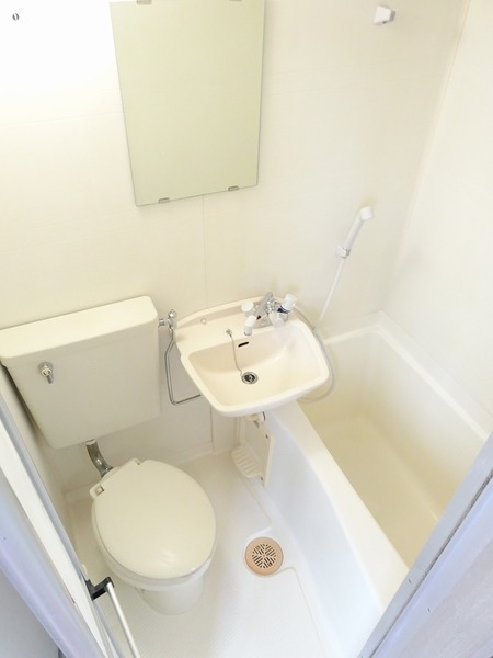 グリフィン横浜・ウェスタ803号室 お風呂