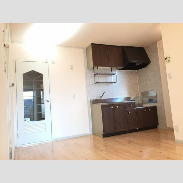 サンライン　Ⅱ201号室 ダイニングキッチン