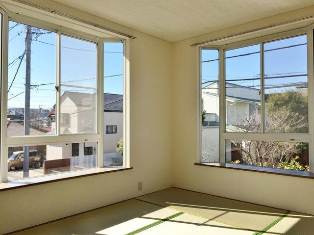 湘南ハイツ2階 内観