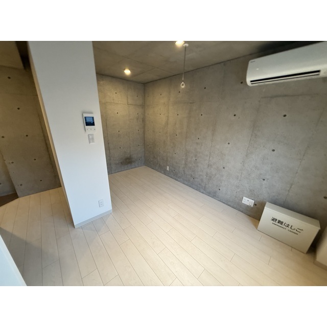 ルナーリア リビング