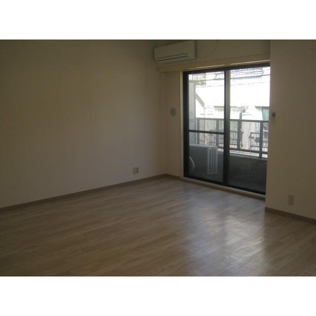 プレール中野坂上 リビング