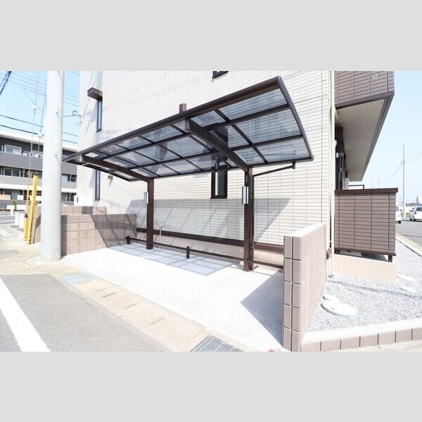 リヴィール　ソワⅢ 駐輪場