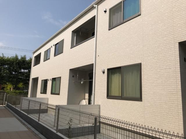 コンフォルト 外観写真（昼）