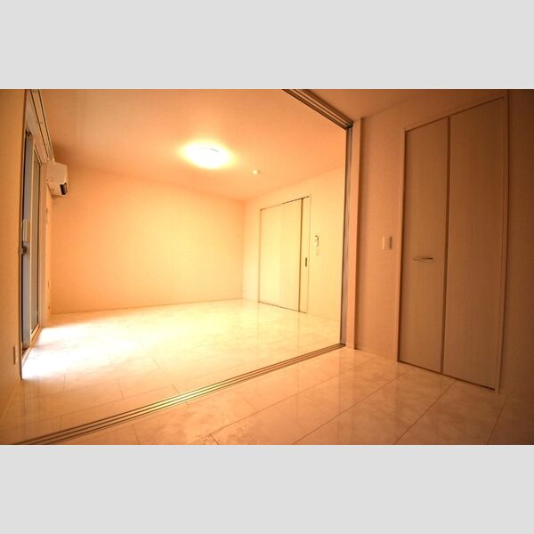 グランメゾン北野113号室 洋室+洋室