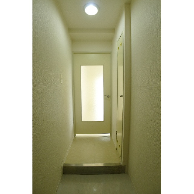 シーサイドビラ鵠沼0201号室 玄関