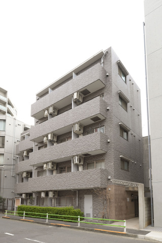 スカイコート麻布303号室 外観