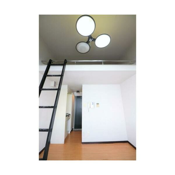 ベルシティ川口2号棟307号室 リビング