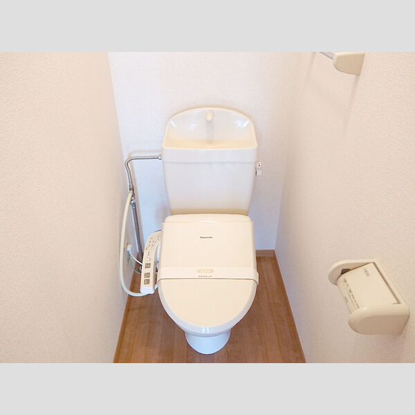 グリーンヒルズ201号室 温水洗浄暖房便座