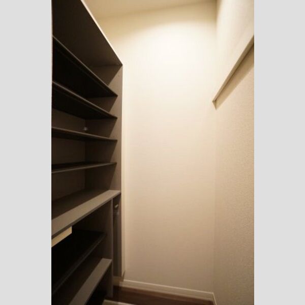 Purple7 西葛西103号室 耐震性に優れた積水ハウス施工高品質住宅「シャーメゾン」