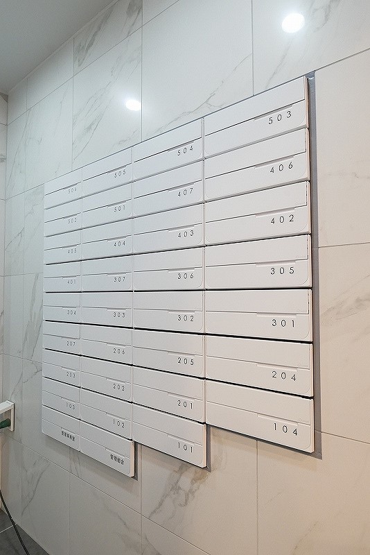 PREMIUM　CUBE　武蔵新田2階 外観