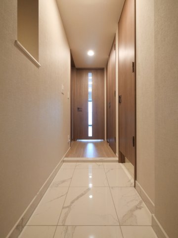 オーパスレジデンス中板橋9階 内観