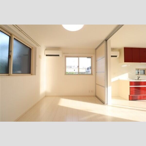 はついし東館102号室 洋室6.4帖