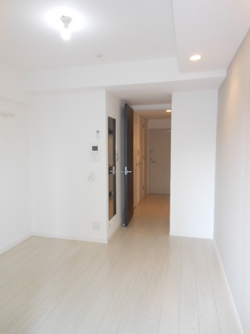 ガーラ・プレシャス渋谷6階 ホワイトフローリングの洋室♪