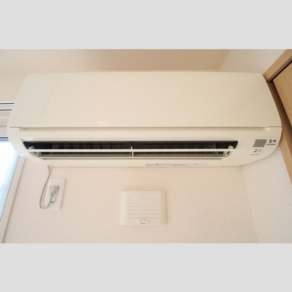 サニーコート102号室 エアコン(2台)