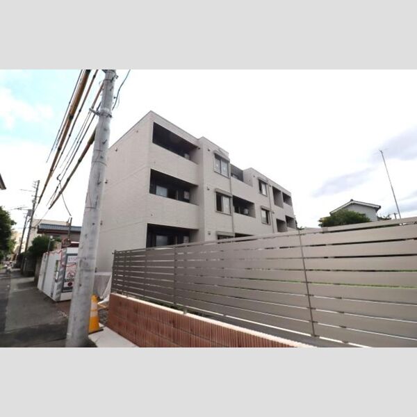 セレスティア江戸川Ⅲ301号室 建物外観
