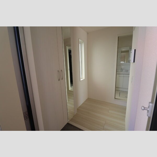 アクトルシェリア 玄関