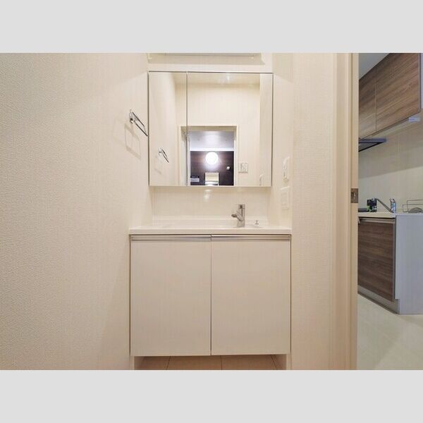 プランドール・アデン303号室 同建物別部屋の参考画像