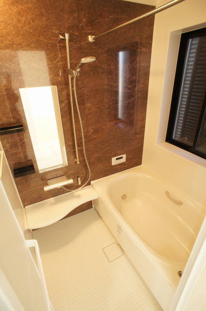 南生実町貸戸建２号棟 お風呂