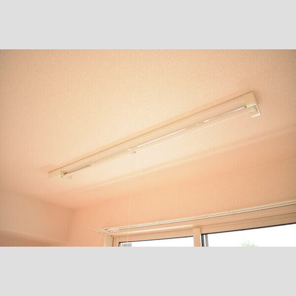 フローラ306号室 室内物干