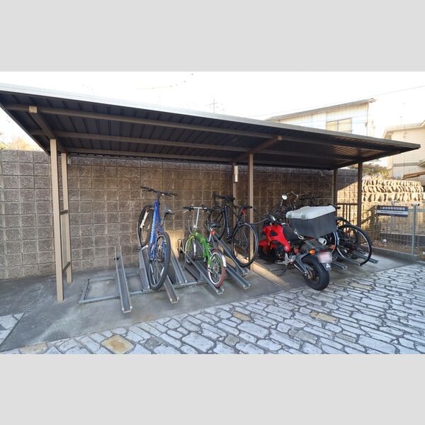 PARK　HILLS　MIYAKO　A 駐輪場