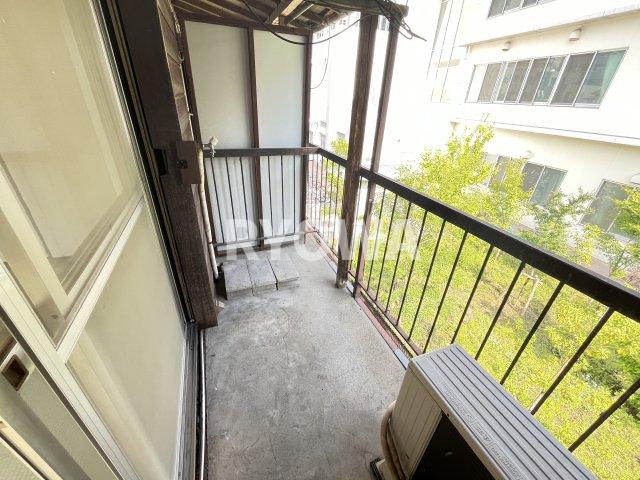 第三コーポ2階 掲載の写真は退去前の写真となります。