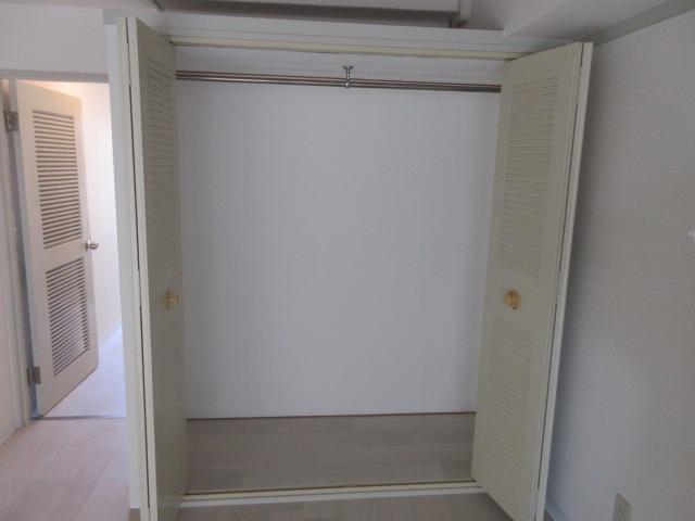 グランシャルム葛西(F-066)9階 収納