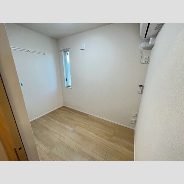 D-room港北202号室 洋室
