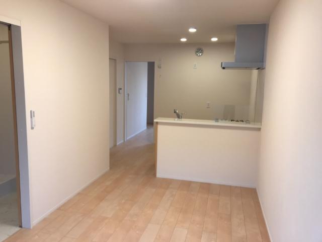 ルアナ201号室 リビング