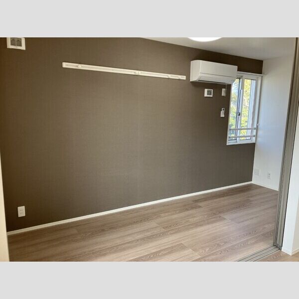 プライムヒル206号室 洋室