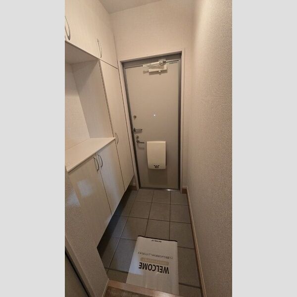 メゾン・ド・リベール 玄関