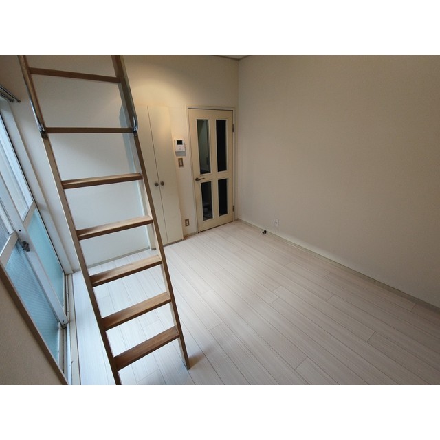 Villeil高松203号室 リビング