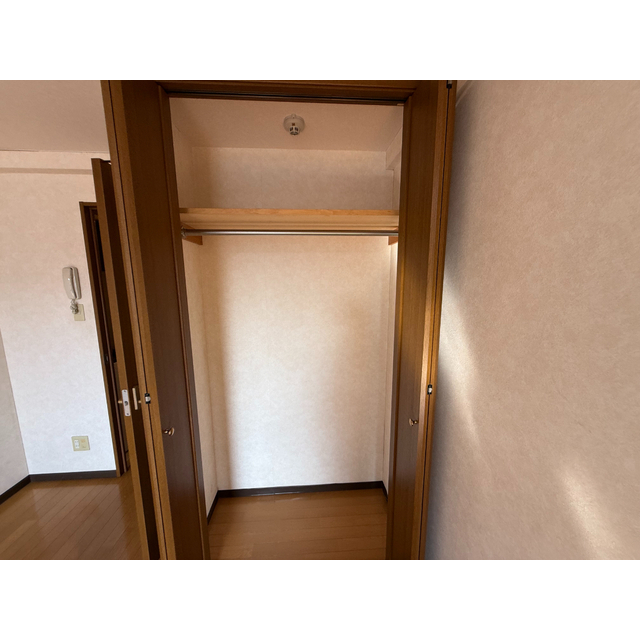 エトワールチヒロ203号室 内観