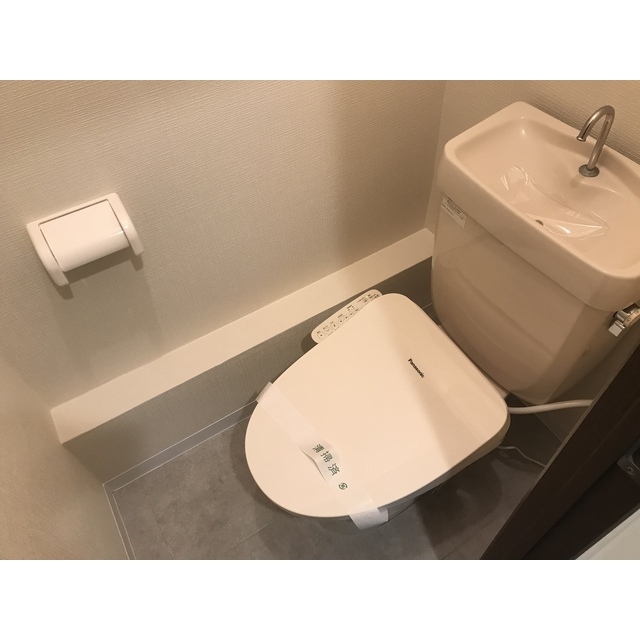 シティハイムアケボノB 内観