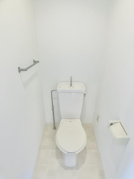 ツインアベニューＡ3階 トイレ