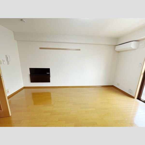 ロイヤルハイツFUJI205号室 洋室