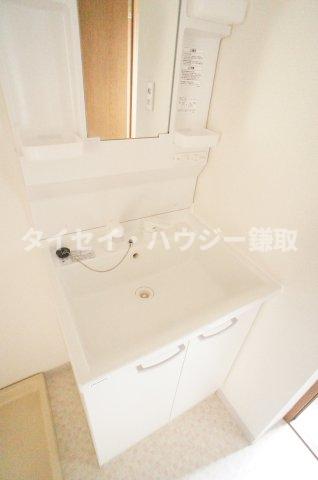 シャトレーシラハタ0105号室 洗面