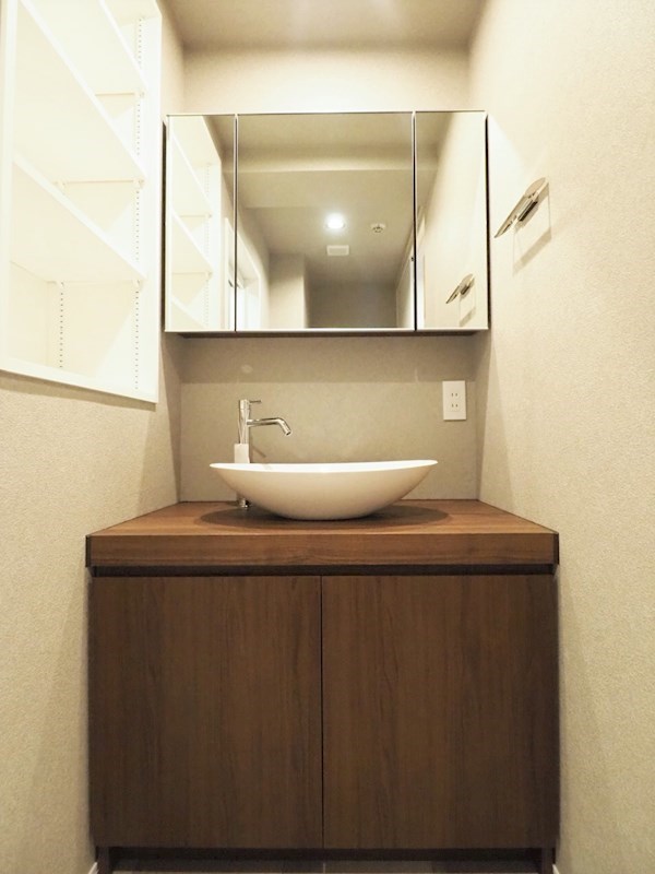 レジディア世田谷弦巻 洗面