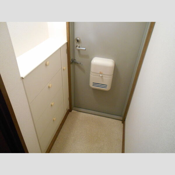 エスポワール海和 玄関